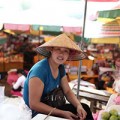 Tin tức - Sống thực chùm ảnh khu chợ biên giới Việt-Trung