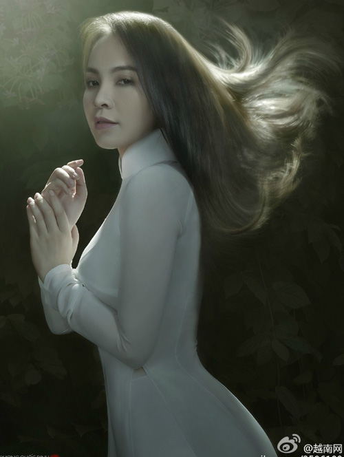 ngoc bich mac ao dai la luot duoc khen tren bao ngoai - 7