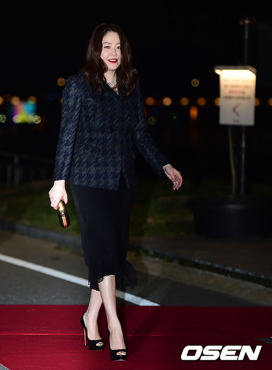 cuu hoa hau go hyun jung ngay cang beo u - 1