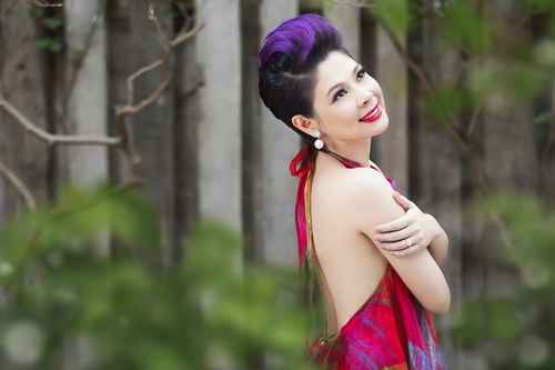 thanh thao khoe tron lung tran nuot na - 2