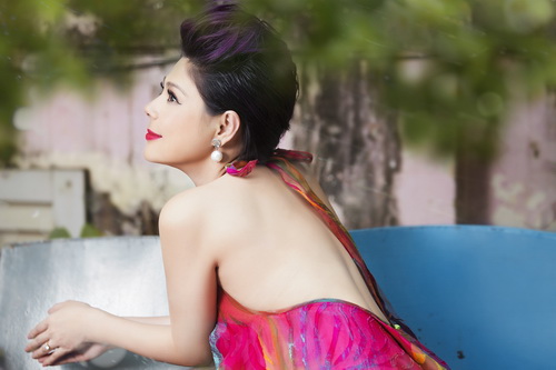 thanh thao khoe tron lung tran nuot na - 7