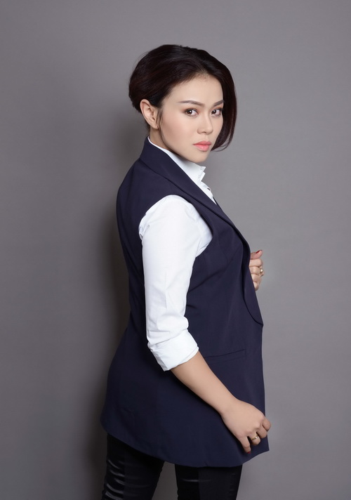 thanh thao khoe tron lung tran nuot na - 18