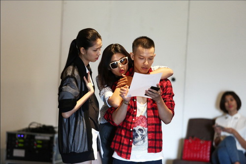 chieu hut khach thu vi cua elle show xuan/he 2015 - 12