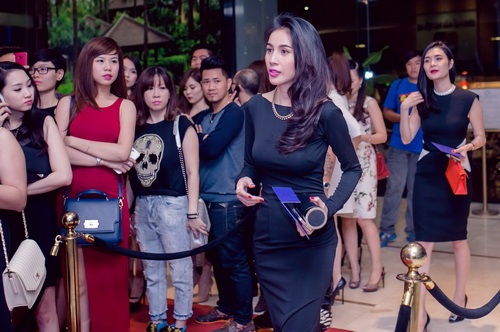 sao viet hao huc den du tiec cung beckham - 7