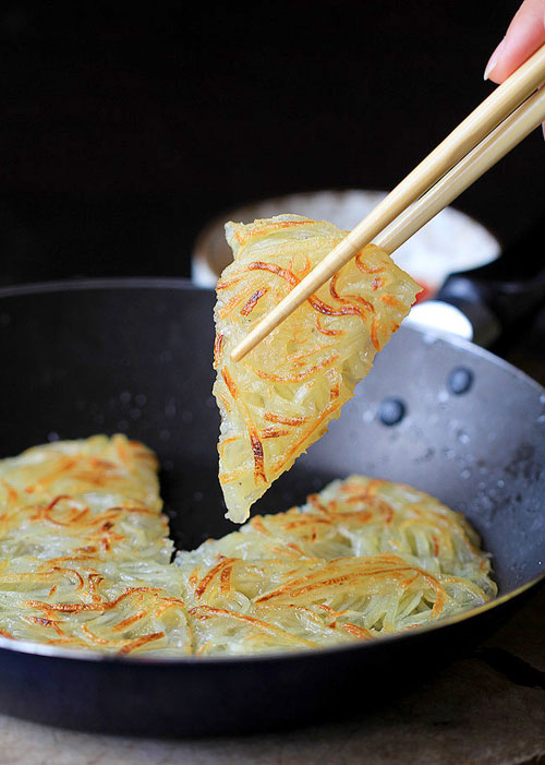 Làm bánh pancake khoai tây chỉ trong 15 phút - 4