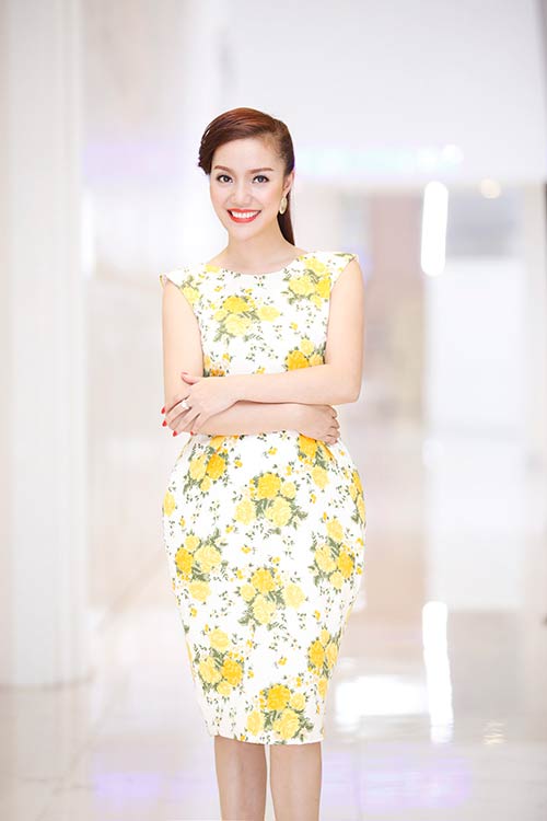ngoc anh, khanh thi xinh dep noi bat - 1