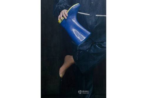 Cảm động tình yêu đôi vợ chồng đưa báo - 4