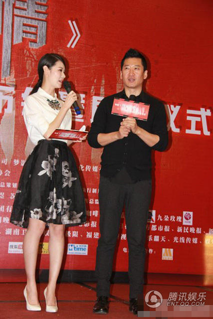 trieu vy bat ngo khoe anh tao dang ben thit lon - 6
