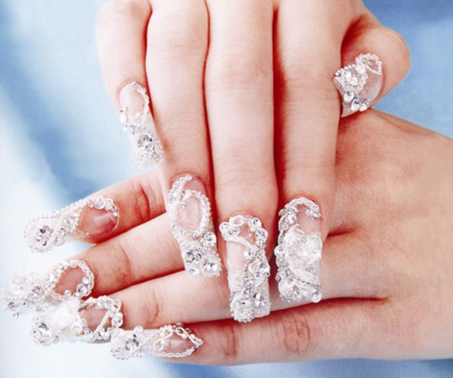 Những mẫu nail tuyệt đẹp cho cô dâu nổi bật trong đám cưới