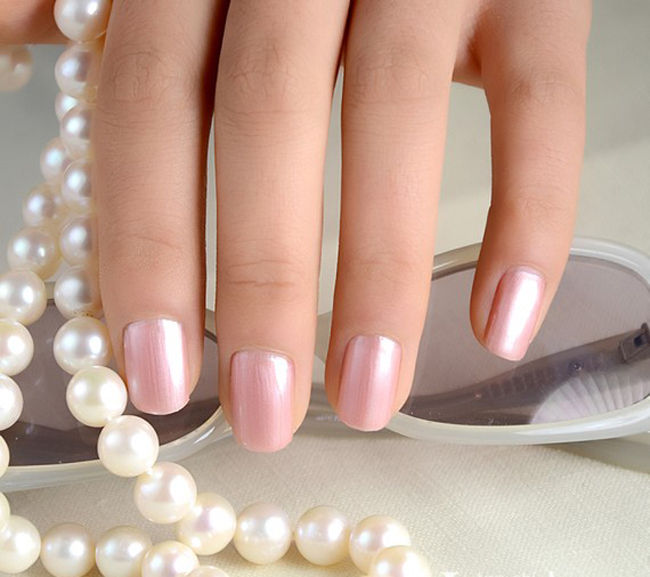 Những mẫu nail tuyệt đẹp cho cô dâu nổi bật trong đám cưới