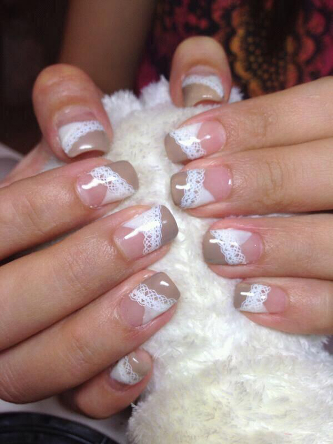 Những mẫu nail tuyệt đẹp cho cô dâu nổi bật trong đám cưới