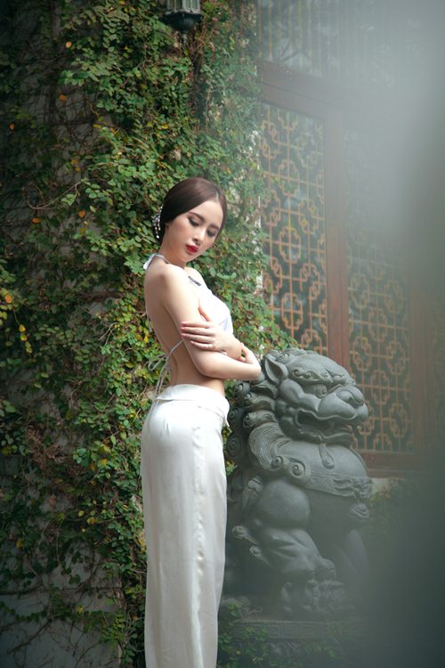 angela phuong trinh goi cam kho cuong voi ao yem - 6