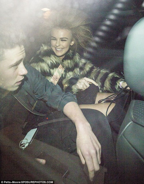 brooklyn beckham lan dau lo dien sau tai nan xe hoi - 4