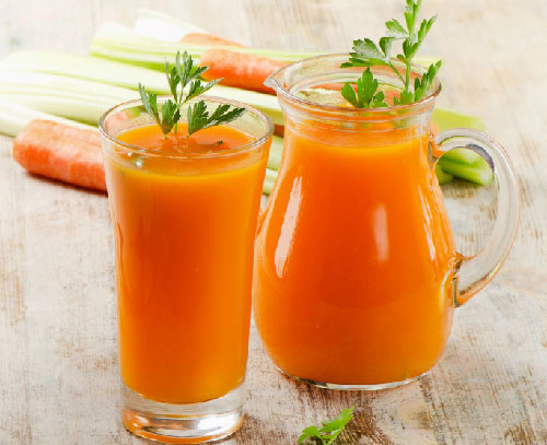 Mặt nạ trị mụn đầu đen nhờ Cà rốt + mật ong Mặt nạ trị mụn đầu đen nhờ Cà rốt + mật ong