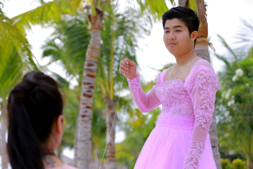 chong nhat kim anh mac vay cau hon vo - 13