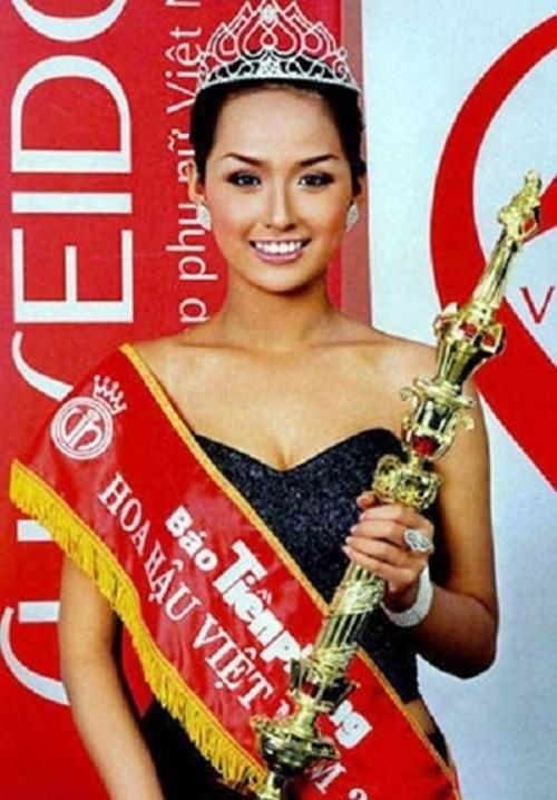 sau dang quang, loat hoa hau viet nang hang nhan sac, sang trang cuoc doi - 5