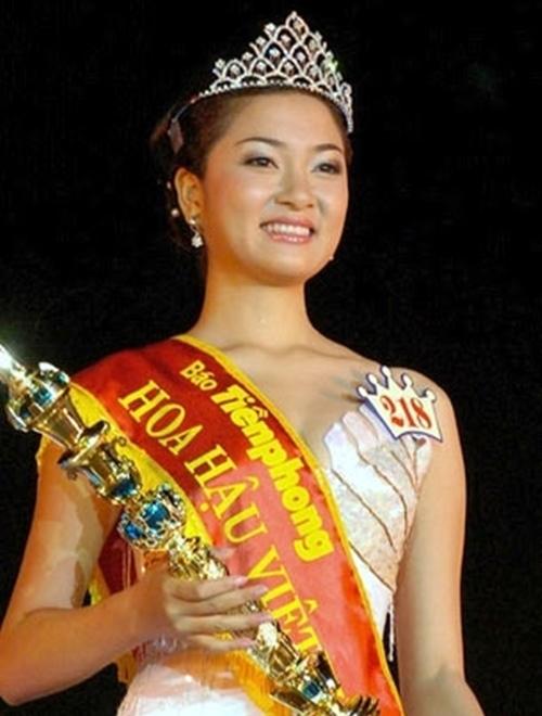 sau dang quang, loat hoa hau viet nang hang nhan sac, sang trang cuoc doi - 3