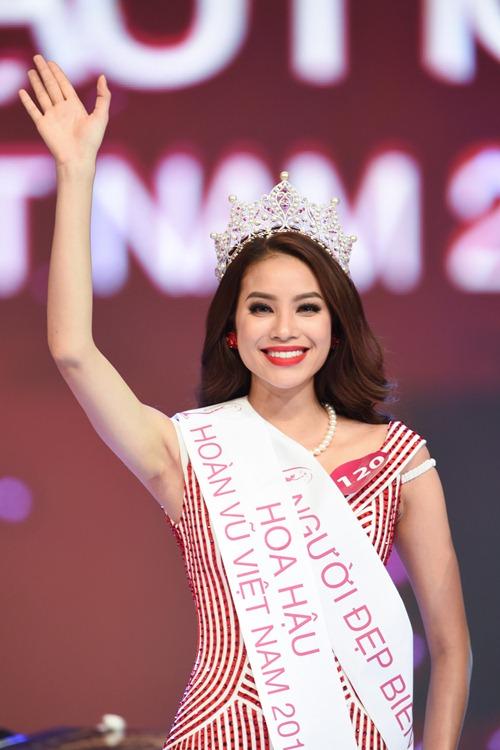 sau dang quang, loat hoa hau viet nang hang nhan sac, sang trang cuoc doi - 17