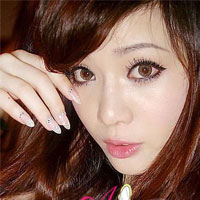 Móng hồng lấp lánh