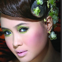 Trang điểm cô dâu theo độ tuổi