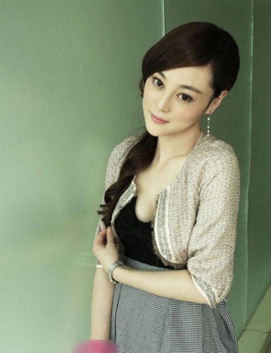 "Bản sao" của Phạm Băng Băng quá đẹp đến... nghi ngờ - 5