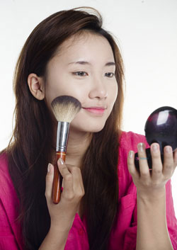 Trang điểm cho khuôn mặt tròn - 4