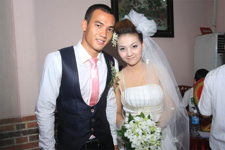 Công Vinh - Thủy Tiên dự đám cưới Đại Đồng - 1