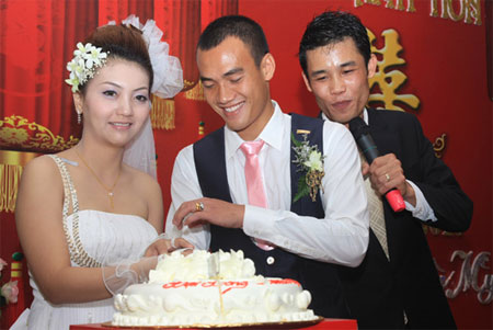 Công Vinh - Thủy Tiên dự đám cưới Đại Đồng - 6