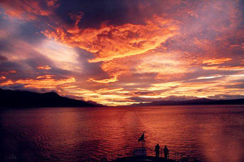 Ngồi nơi siêu nóng ngắm nơi cực rét - 4