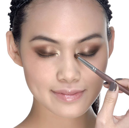 Trang điểm mắt khói xám ban ngày - 7