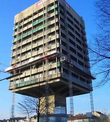 10 công trình chênh vênh nổi tiếng nhất thế giới - 7