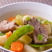Thịt chân giò hầm nấm nóng hổi - 10