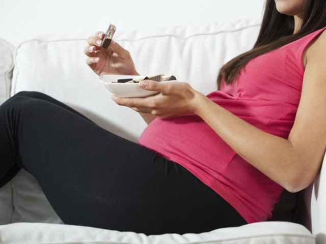 Mẹ bầu và những thói quen cần tạm biệt trong 40 tuần thai