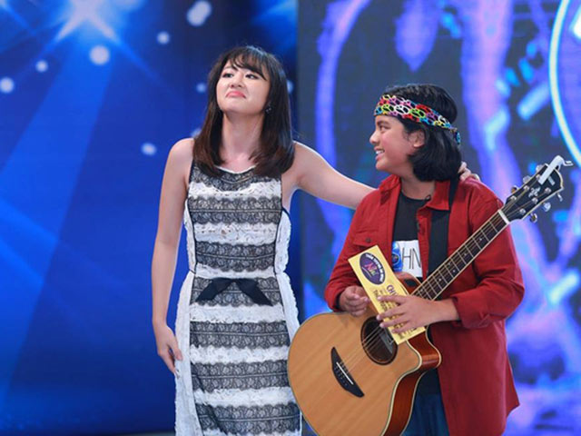 Cậu bé lai Việt - Sing khiến GK Vietnam Idol Kids choáng vì hát quá hay