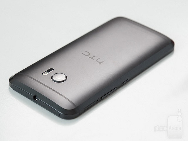 Lộ diện HTC Desire 10 - đàn em của HTC 10