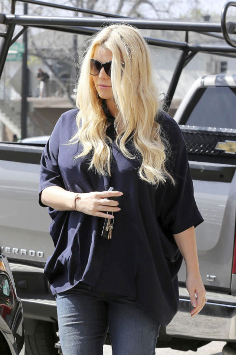 Cận Cảnh Con Gai Jessica Simpson