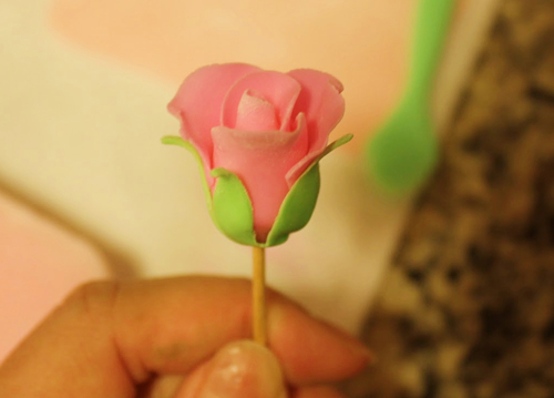 Khéo tay làm hoa hồng từ fondant - 11