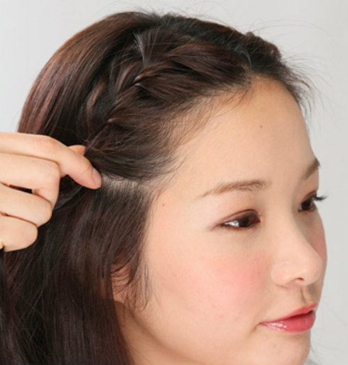 Học cách tết tóc mái ngố xinh cho các cô nàng thêm trẻ trung - ALONGWALKER