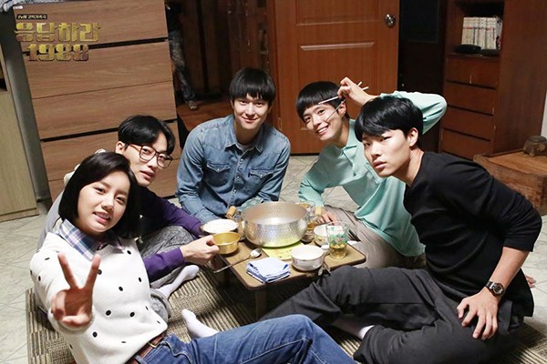 reply 1988: khi tinh yeu thuong vuot qua tinh yeu doi lua - 10