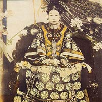 Thú vui xa xỉ và kỳ quái của Từ Hy thái hậu (P1)