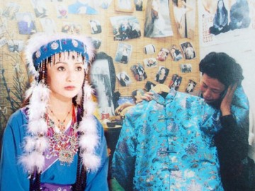 Xúc động hình ảnh mẹ của Hàm Hương Lưu Đan khóc bên chiếc áo của con gái xấu số