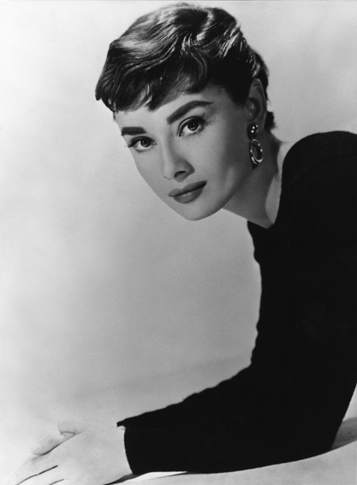 Audrey Hepburn và gu thời trang 'bất tử'