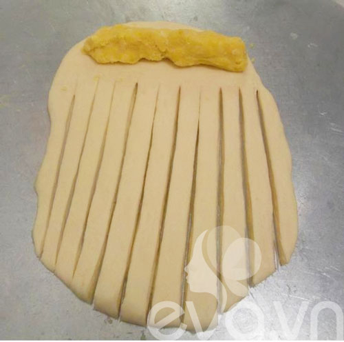 Cách thực hiện bánh tằm khoai mì mềm mượt thơm và ngon rất rất hấp dẫn
