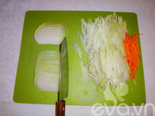 2 cách nấu canh su hào xương và canh su hào cá chép thơm ngon cho gia đình