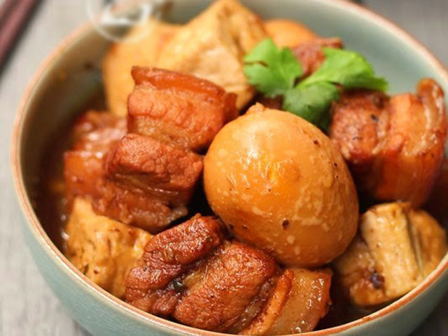 thit kho tau quen ma van ngon - 4