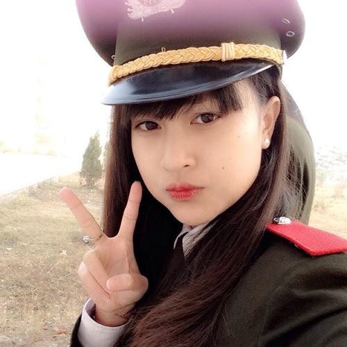 Ngất ngây với nữ cảnh sát xinh đẹp hot nhất Việt Nam