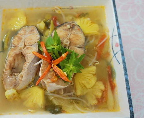 canh chua ca ba sa hap dan ngay nang - 11