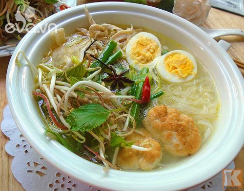 Cách Nấu Phở Gà Hà Nội: Ngon, Thơm, Chuẩn vị bên trên nhà
