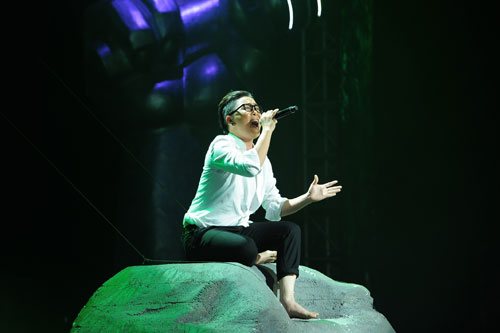 Hồng Nhung quot;tháchquot; Hoàng Tôn thi The Voice Mỹ - 9