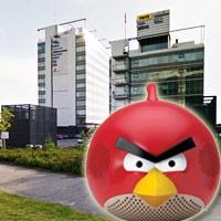 Thăm tổ chim của hãng Angry Birds